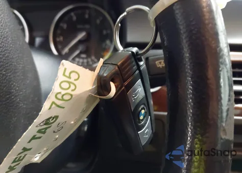 2011 BMW 328I xDrive from USA, damaged, VIN WBAPK5G56BNN30399